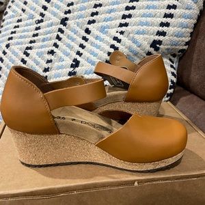 Papillio Birkenstock brown wedge shoes sz 36 6 $150